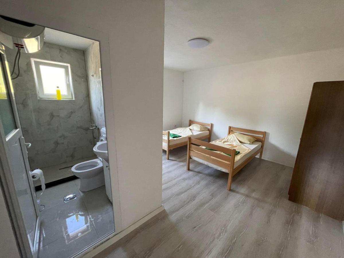 Rock Hostel Приштина Экстерьер фото