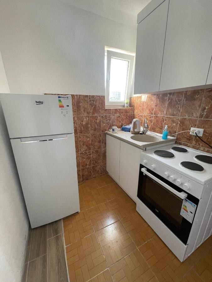 Rock Hostel Приштина Экстерьер фото
