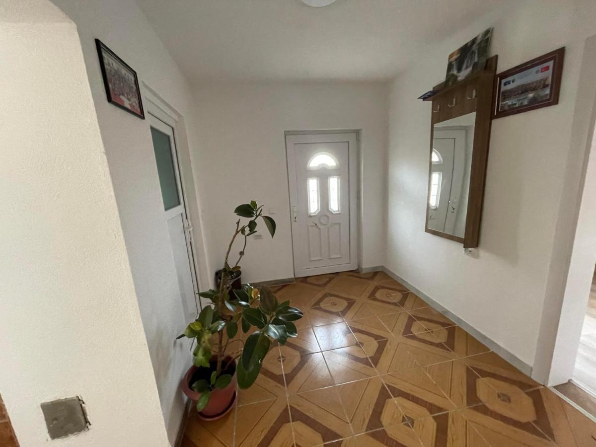 Rock Hostel Приштина Экстерьер фото