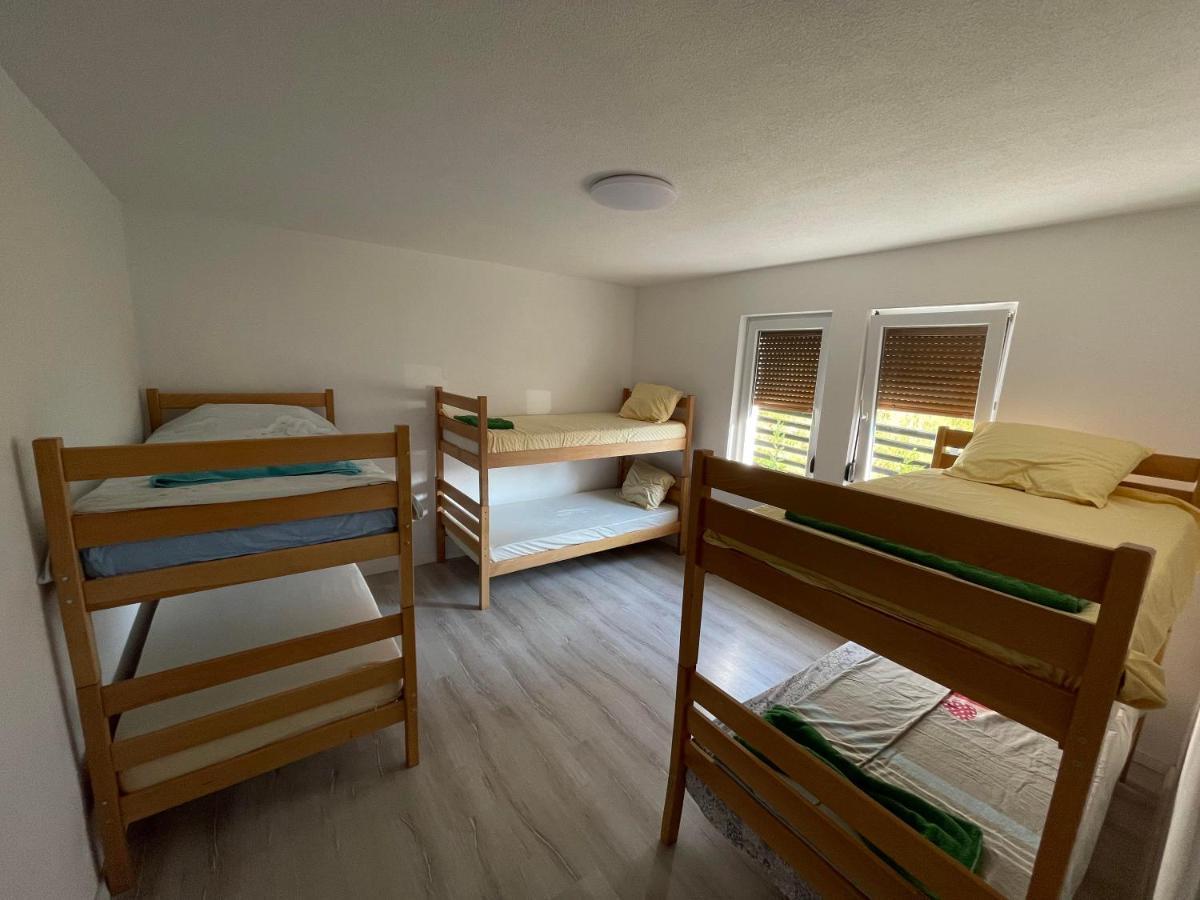 Rock Hostel Приштина Номер фото